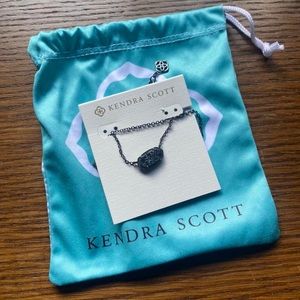 Kendra Scott Elisa Pendant Necklace in Black Drusy